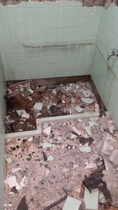 浴室解体